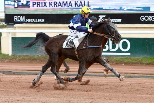 Pouliniere APHRODITE BOND