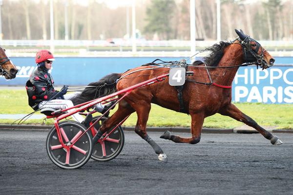 Photo GIMY DU POMMEREUX gagnant à Cagnes sur Mer